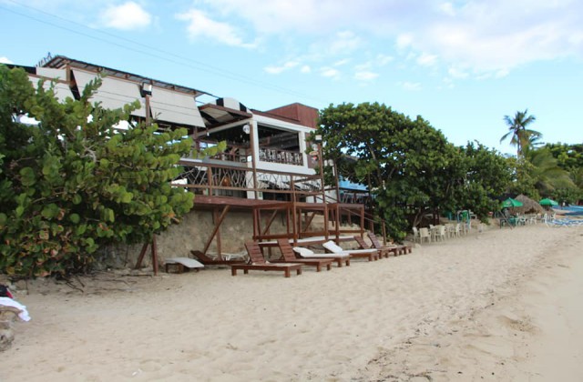 Playa Caleta La Romana 1